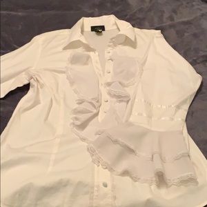White long sleeve shirt